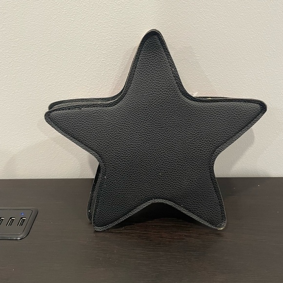 Pink Glittery Star Shaped Kids Crossbody - Picture 2 of 5